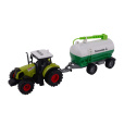 Farmársky traktor S Cisternou