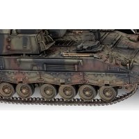 Revell – Tank Panzerhaubitze 2000 1:35