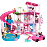 Barbie – Dom s bazénom