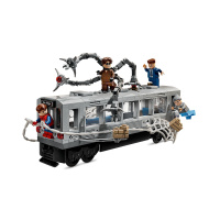 76321 Lego Marvel – Spider-Man vs. Doc Ock: Scéna v metre