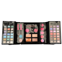 Make-up kufrík