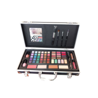 Make-up - Kufrík