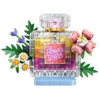 31383 Lego Creator - Flakón na parfum zdobený kvetmi