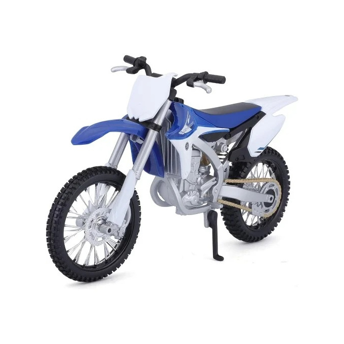 Motorka Yamaha YZ450F