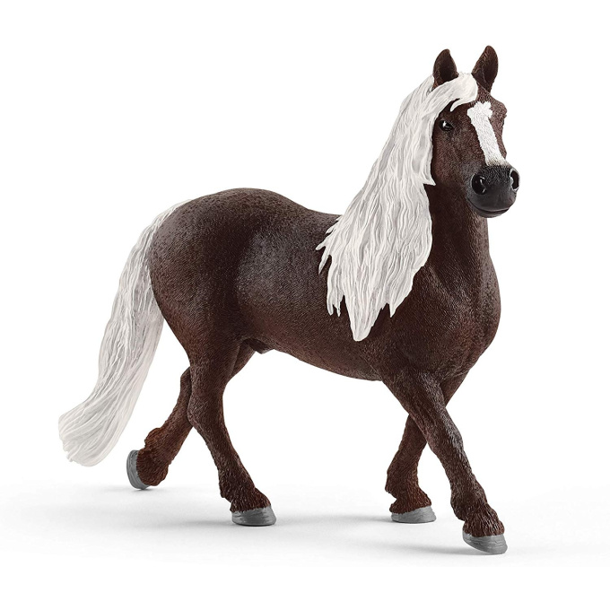Schleich – Schwarzwaldský žrebec 13897