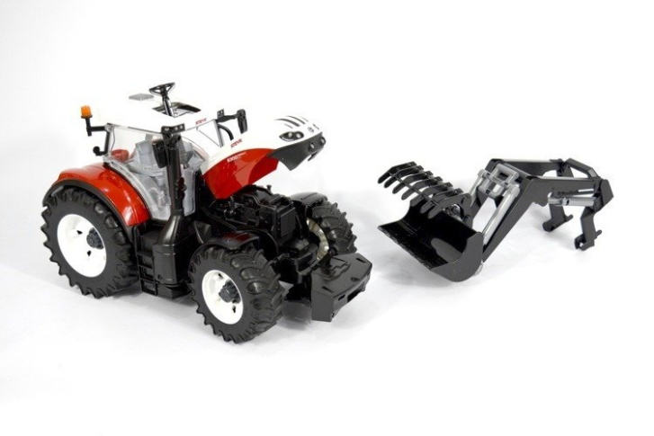 Bruder – Traktor s nakladačom