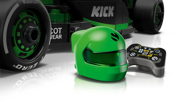 77247 Lego Speed Champions – Pretekárske auto KICK Sauber F1® Team C44