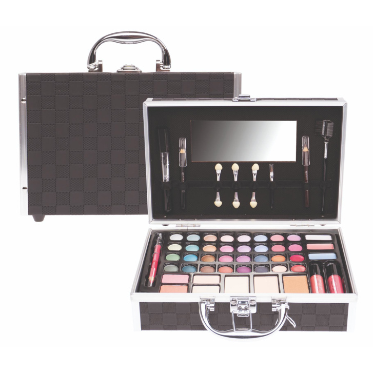 Make-up kufrík