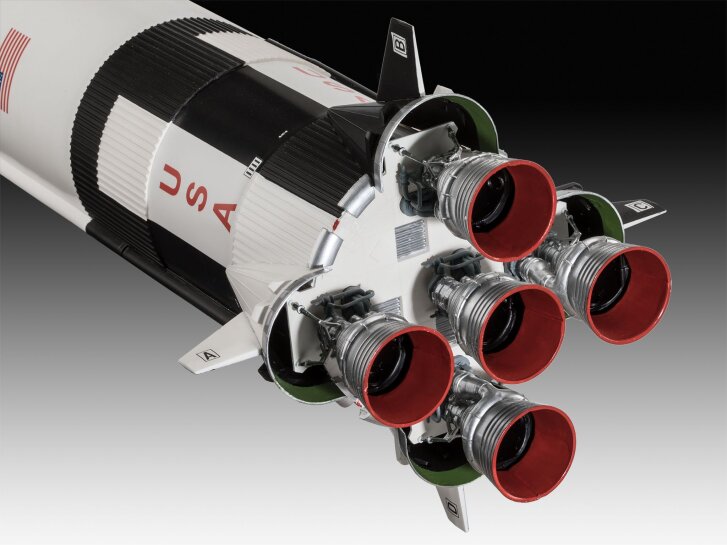 Revell – Apollo 11: Saturn V