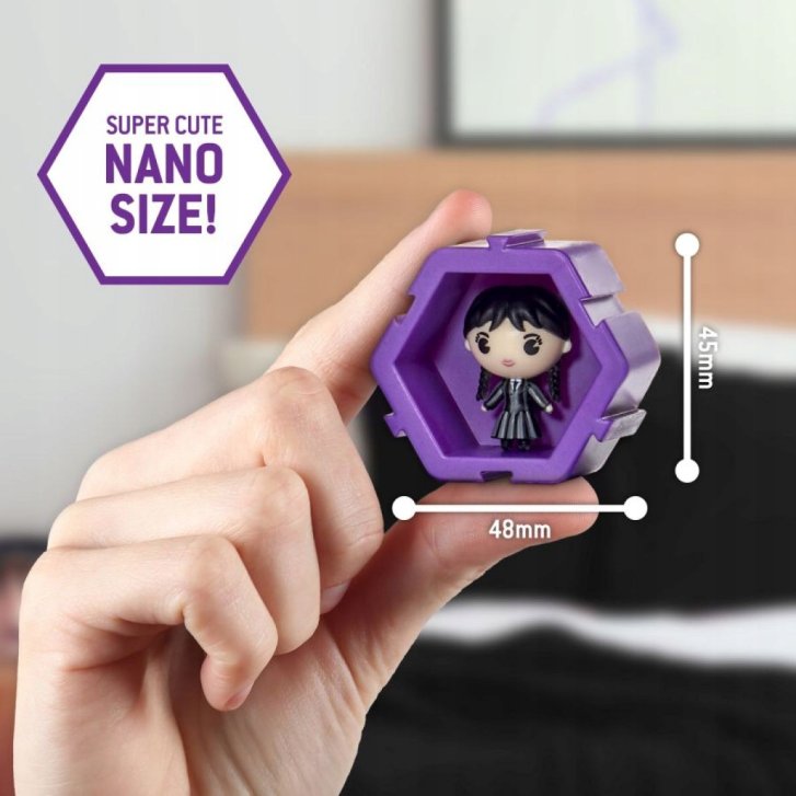 Wednesday – Nano figúrka