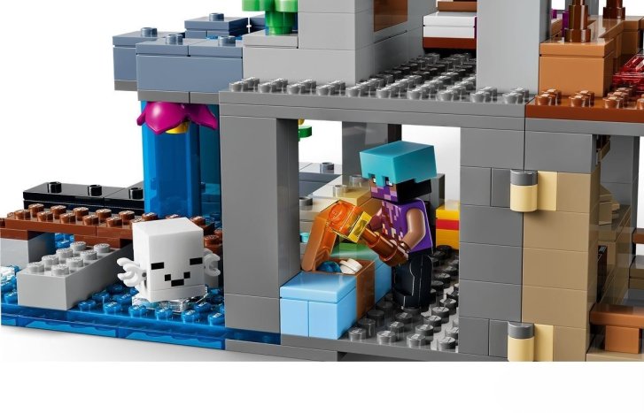 21597 Lego Minecraft – Základňa Ghasta