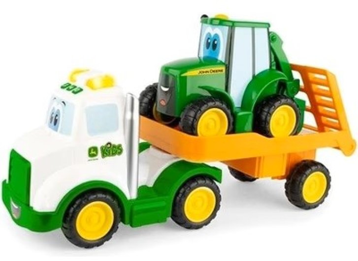 John Deere – Ťahač s traktorom